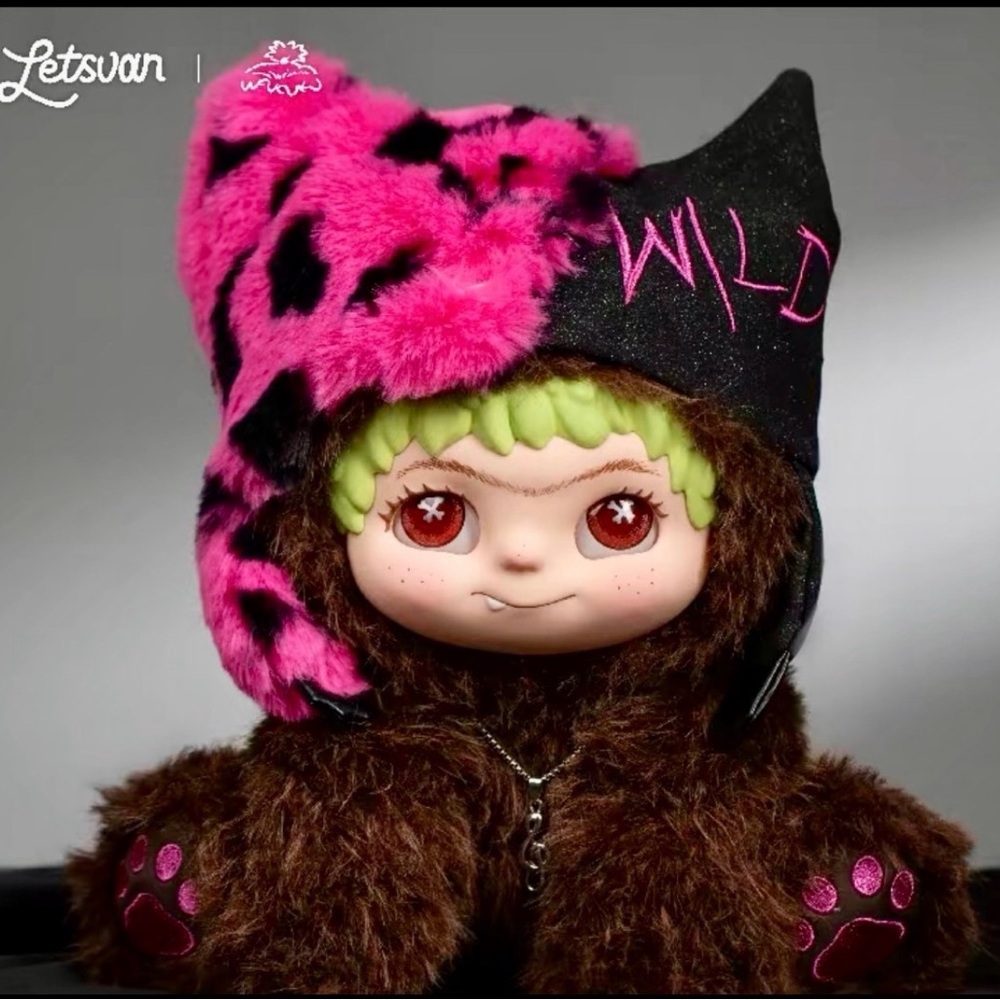 wakuku panther monarch large doll authentic